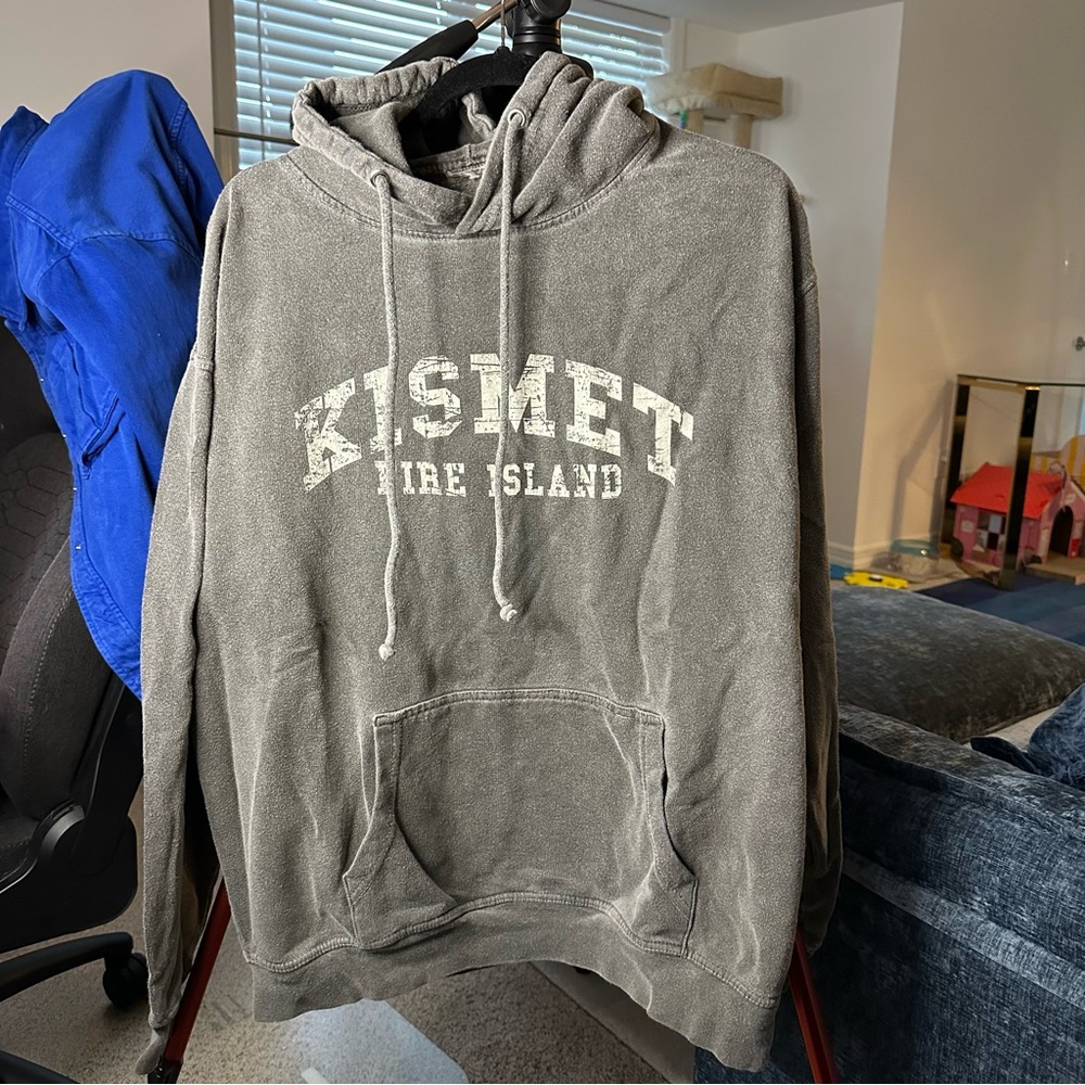 Kismet Fire Island Hooded Sweatshirt in Distressed Grey